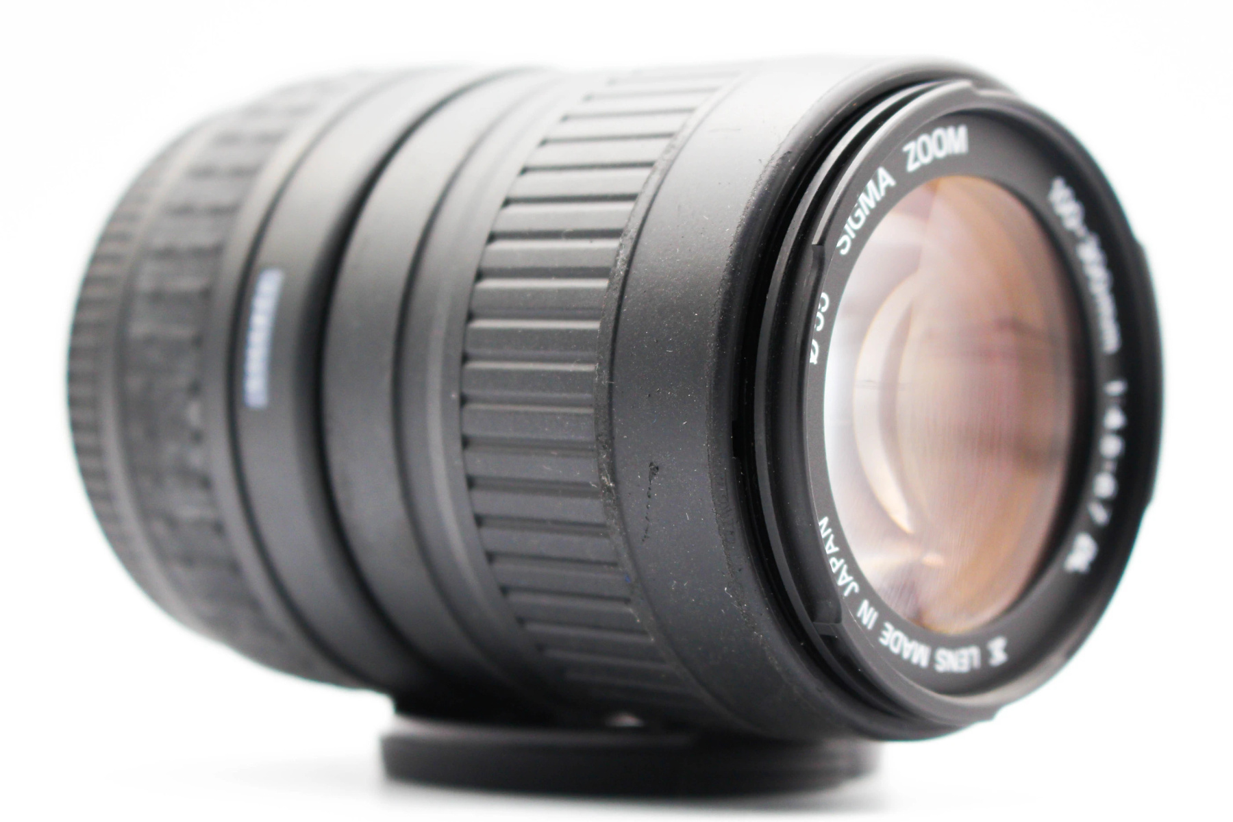 Sigma 100-300mm f/4.5-6.7 DL - Pentax K Mount view 2 | SDS