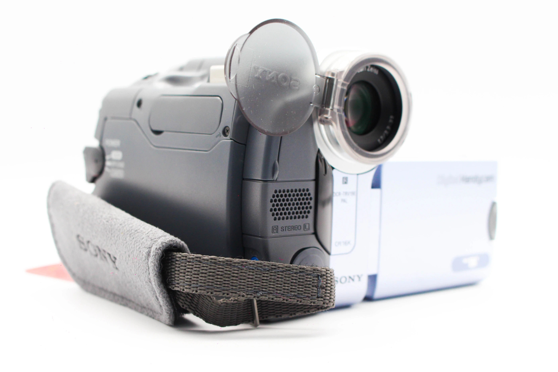 Sony DCR-TRV19 view 2 | SDS