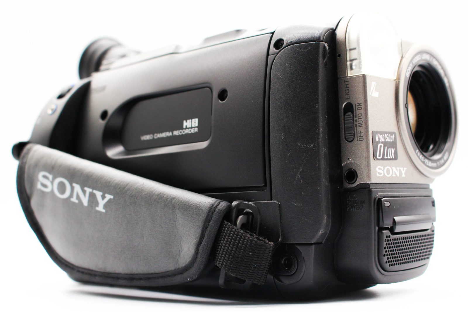 Sony CCD-TRV46 - SDS