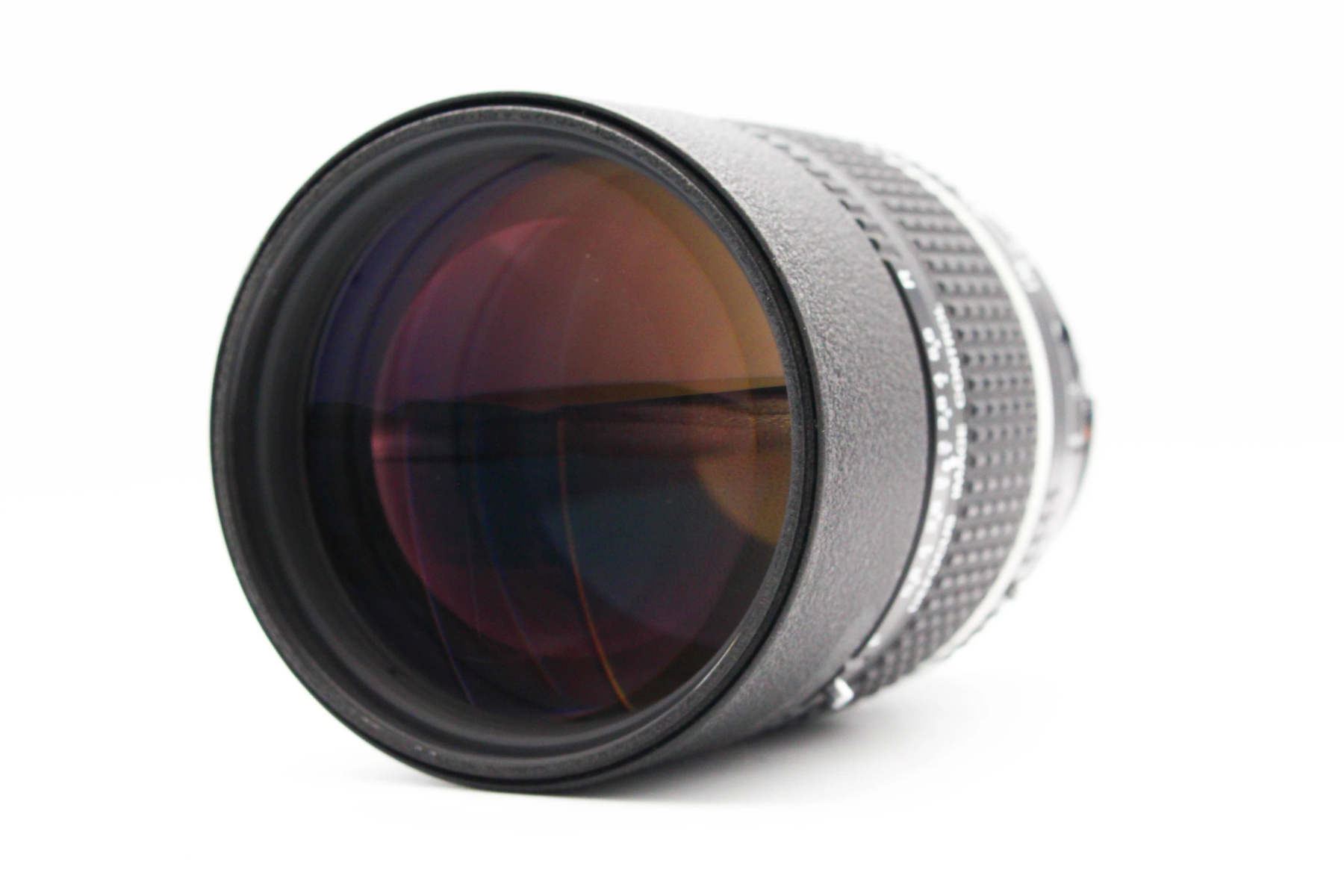 Nikon AF DC-Nikkor 135mm f/2D - Nikon F Fit view 2 | SDS