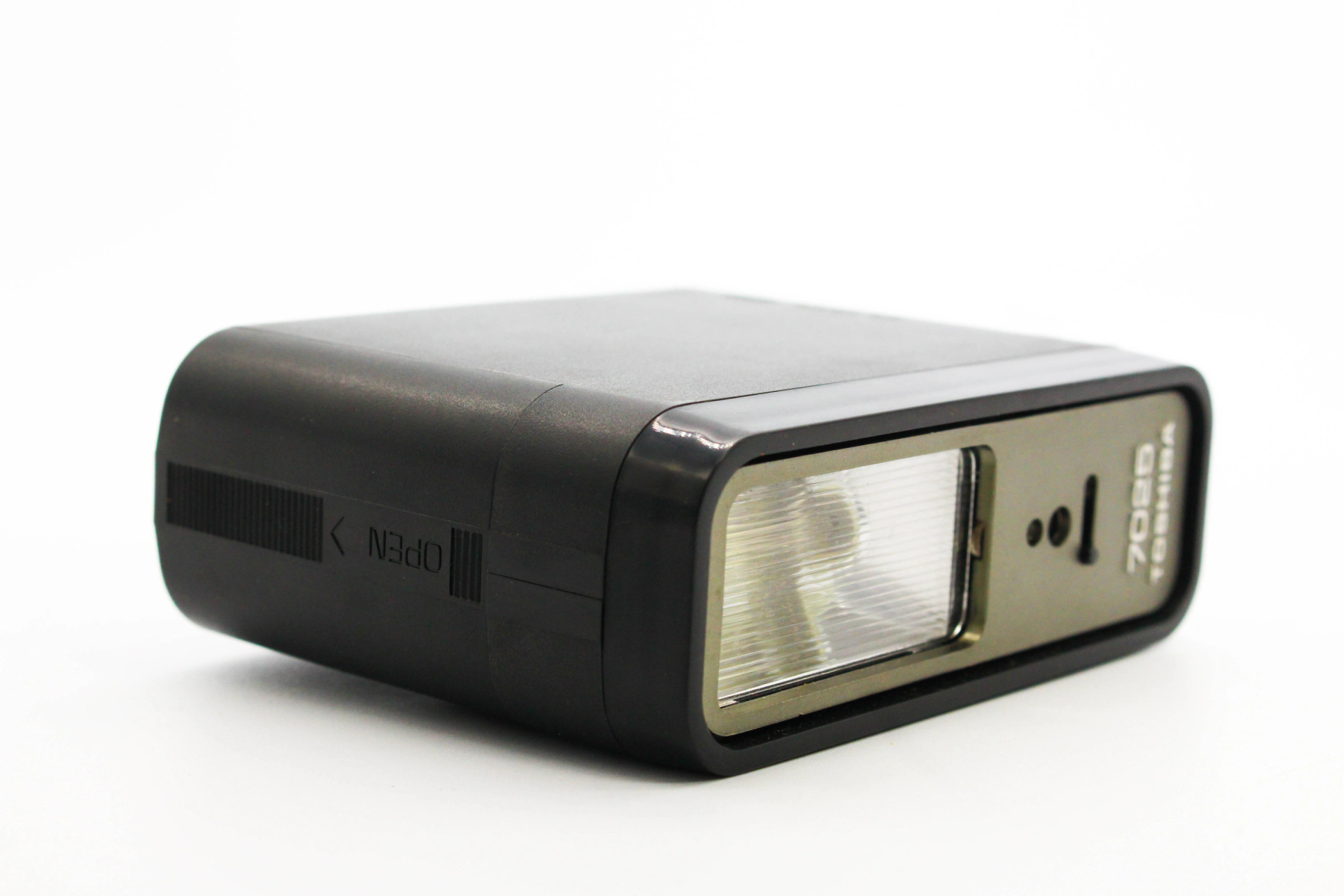 Toshiba 7025 view 2 | SDS