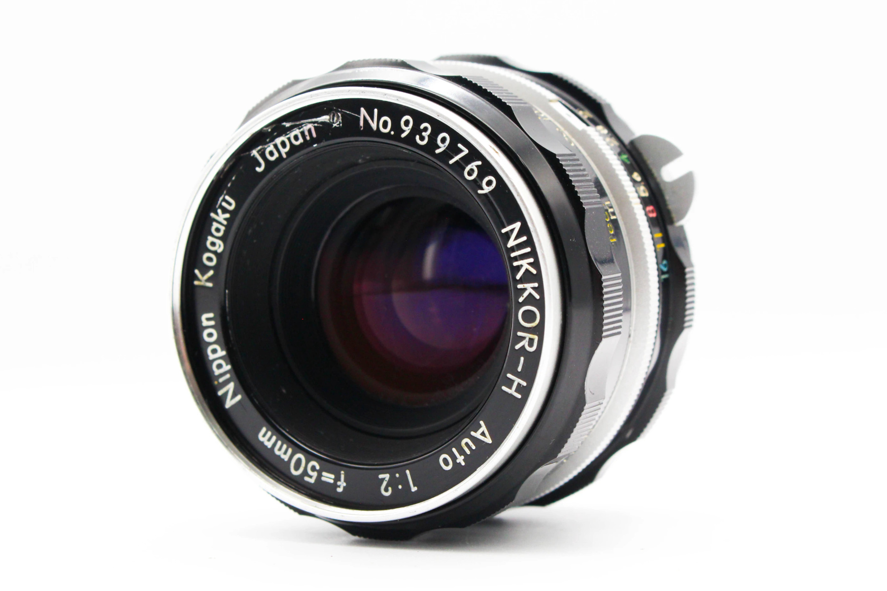 Nikon Nikkor-H Auto 50mm f/1.2 - Nikon F Fit view 2 | SDS
