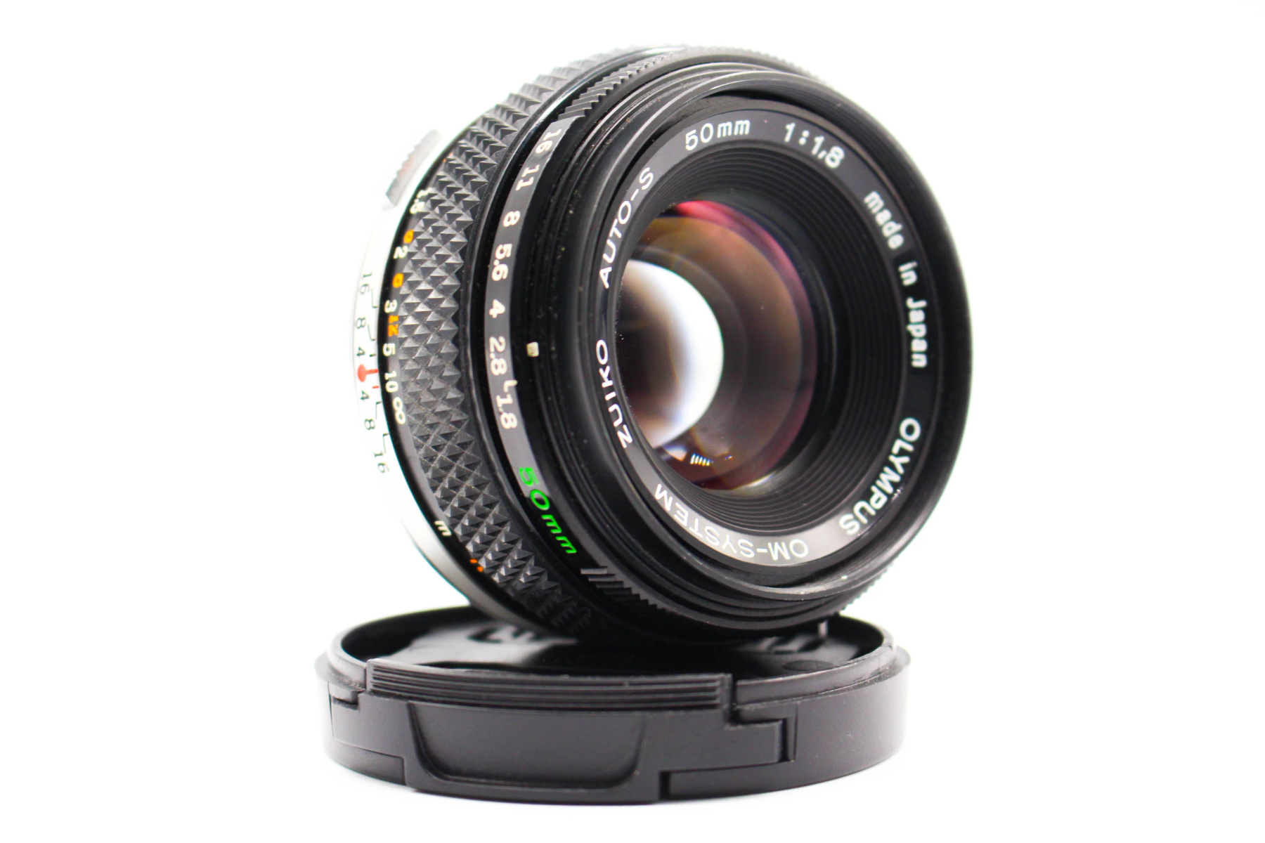Olympus Auto-S 50mm f/1.8 - OM Mount view 2 | SDS