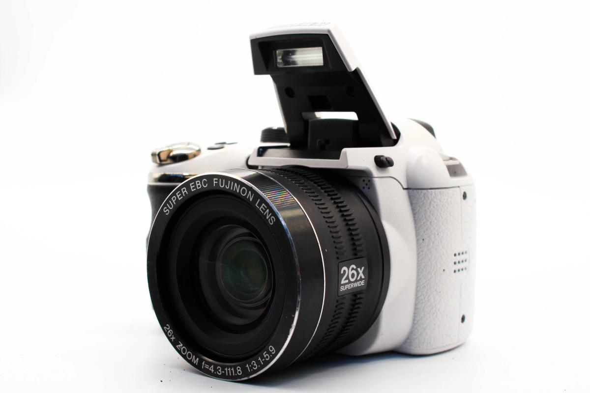 Fujifilm FinePix S4300 | SDS