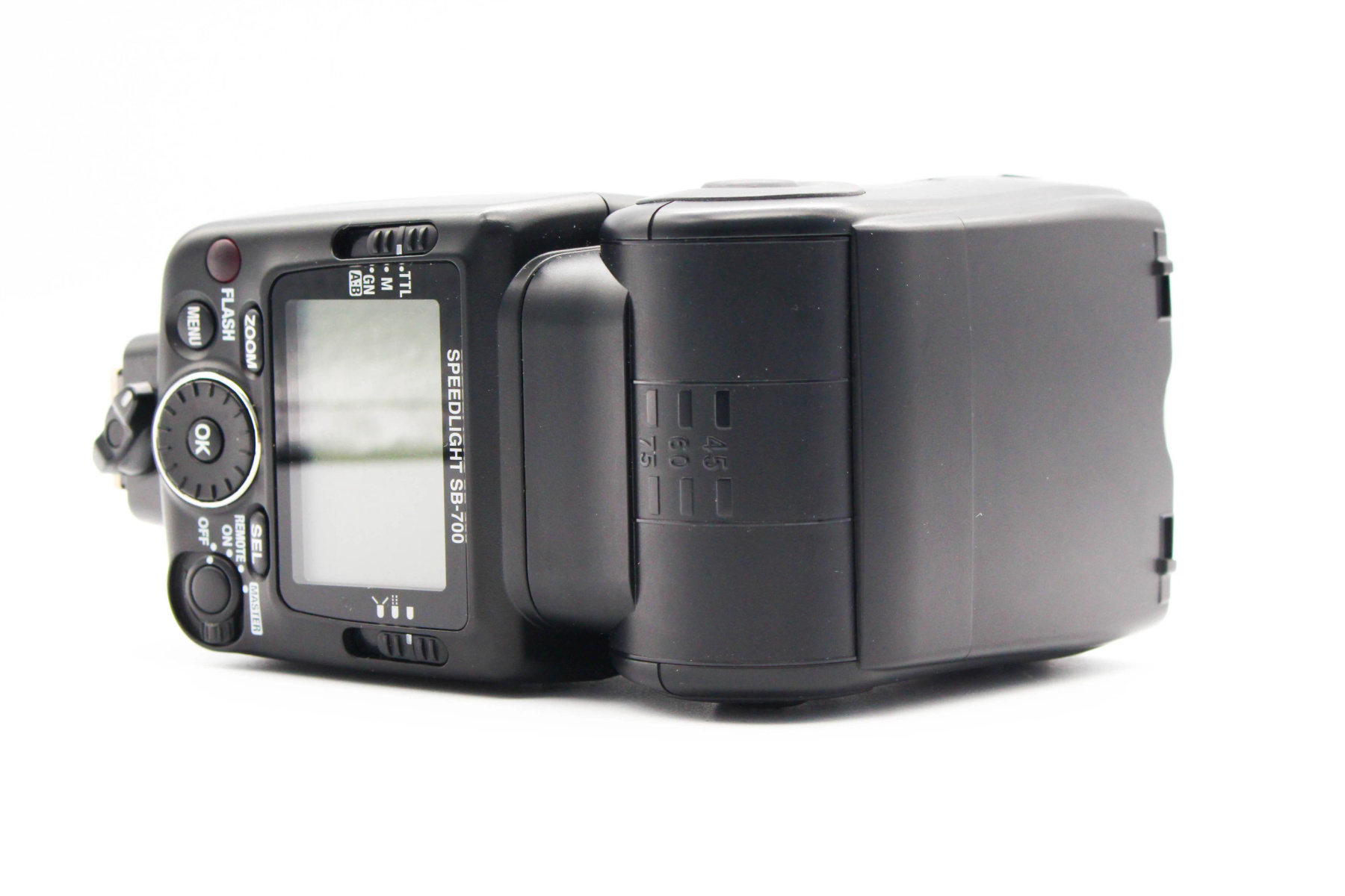 Nikon SB-700 Speedlight view 2 | SDS