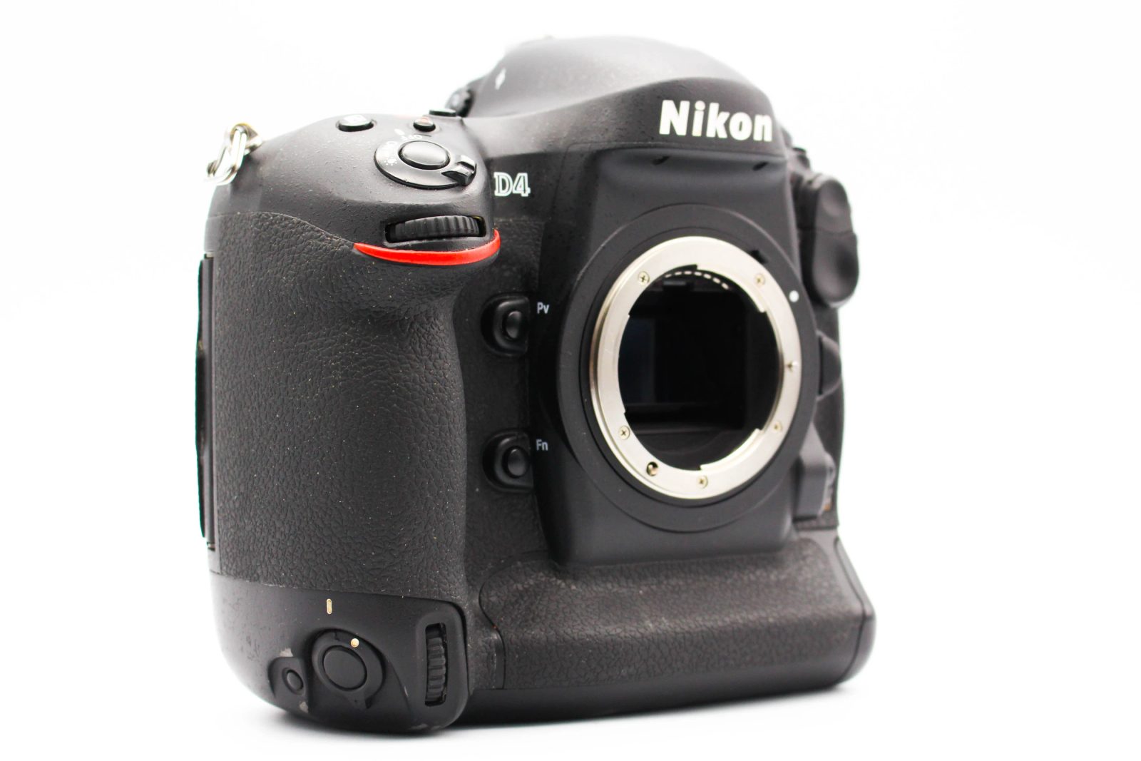 Nikon D4 - SDS