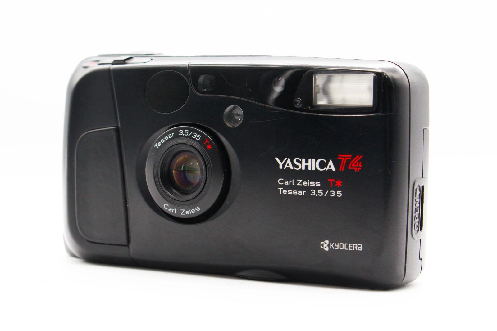 Yashica T4 - SDS