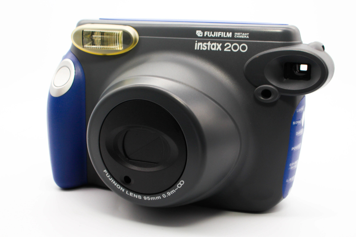 Fujifilm Instax 200 | SDS
