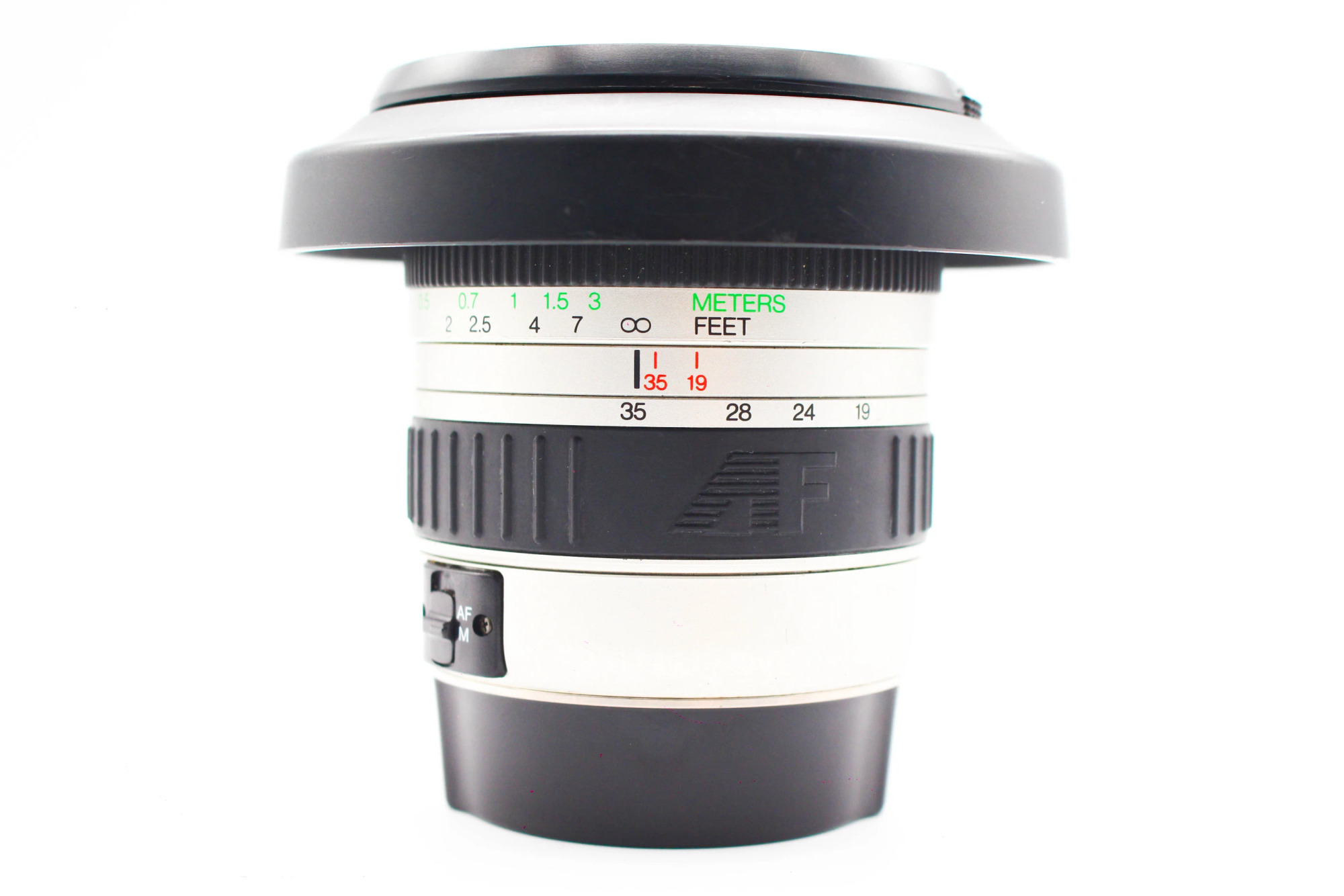 Cosina 19-35mm f/3.5-4.5 MC - Canon EF Mount, Well_used condition, ref VQKPWZ, photo 1 | SDS